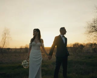 Instagram post from amweddingspl. This post is in position 4.