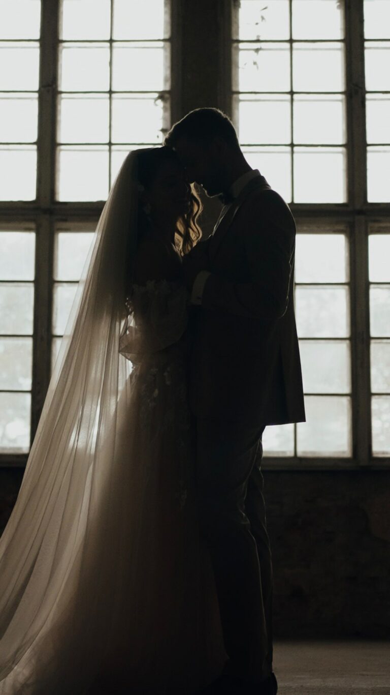 Instagram post from amweddingspl. This post is in position 1.