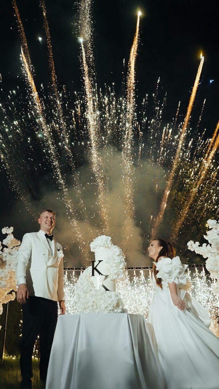 Instagram post from amweddingspl. This post is in position 1.